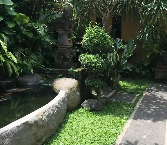 テジャ ホーム ステイ ウブド